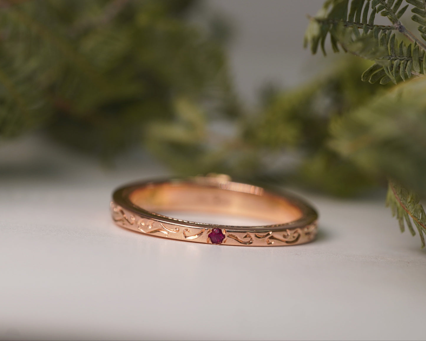 Fascia alta con rubino